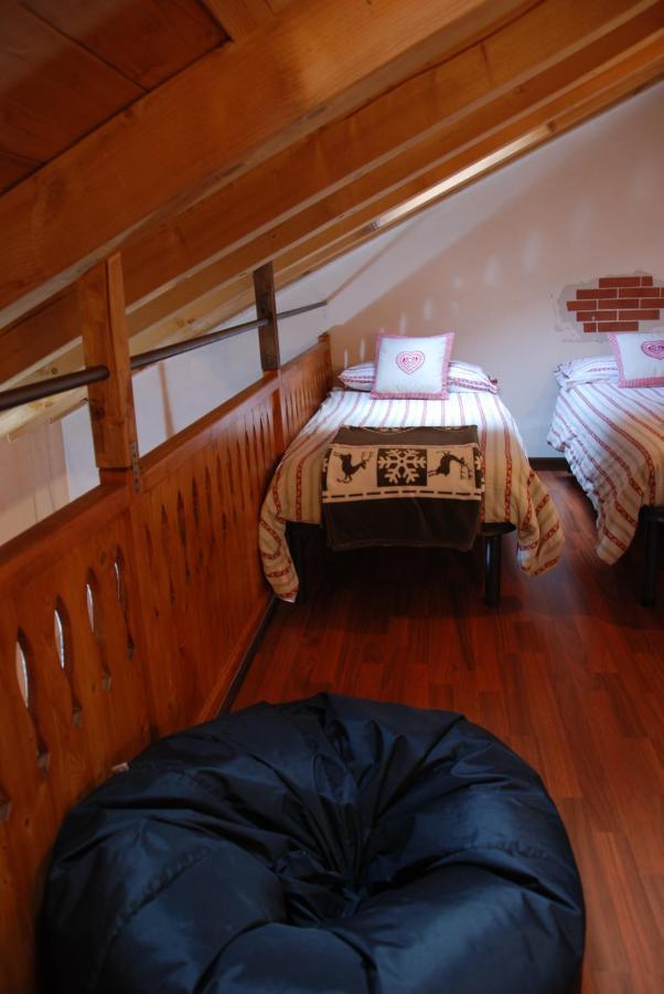 Maisonette Nus Luaran gambar