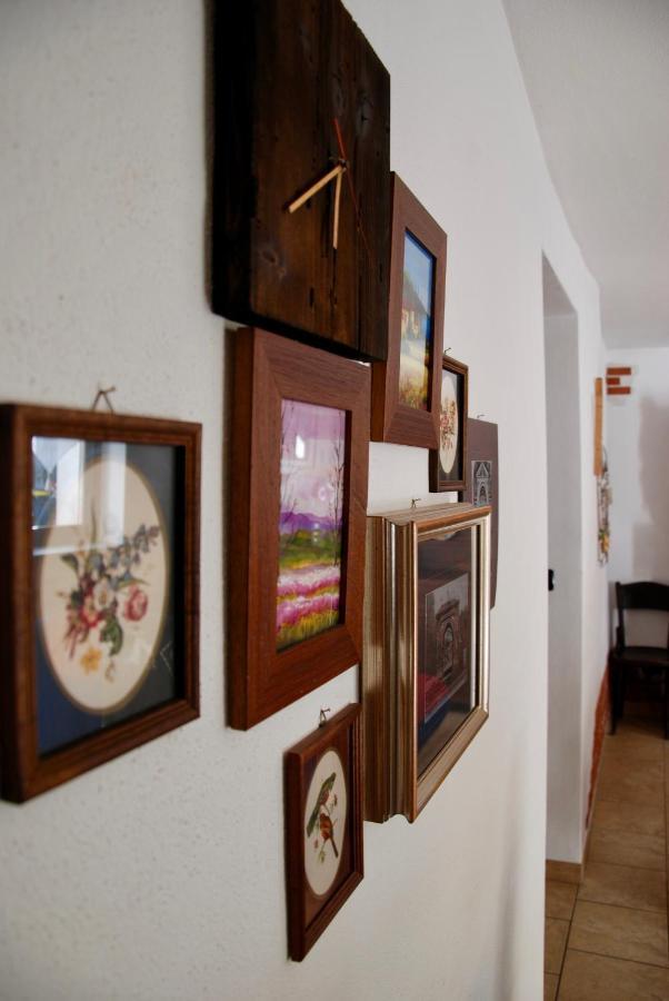 Maisonette Nus Luaran gambar